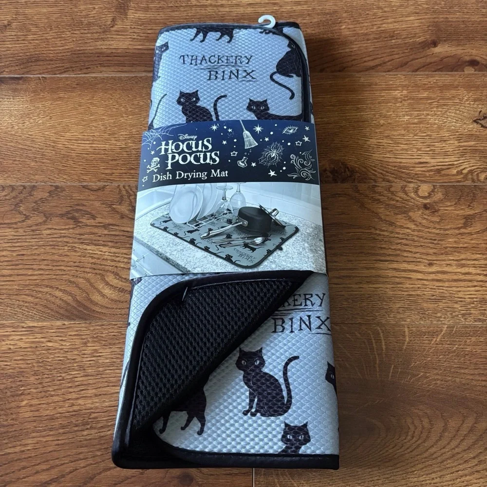 Disney Hocus Pocus: Thackery Binx Dish Drying Mat